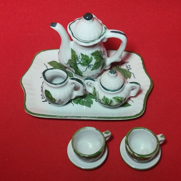 VTG Miniature Teapot Set Ivy Green Leaves 10 Pc - Picture 14 of 15